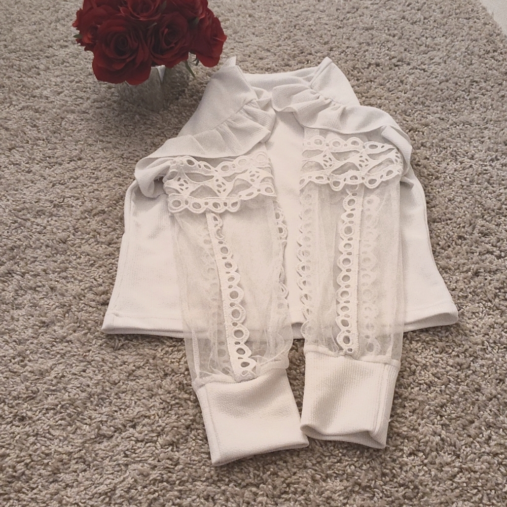 SHEIN Stunning Top Size Medium π€ - Picture 6 of 6